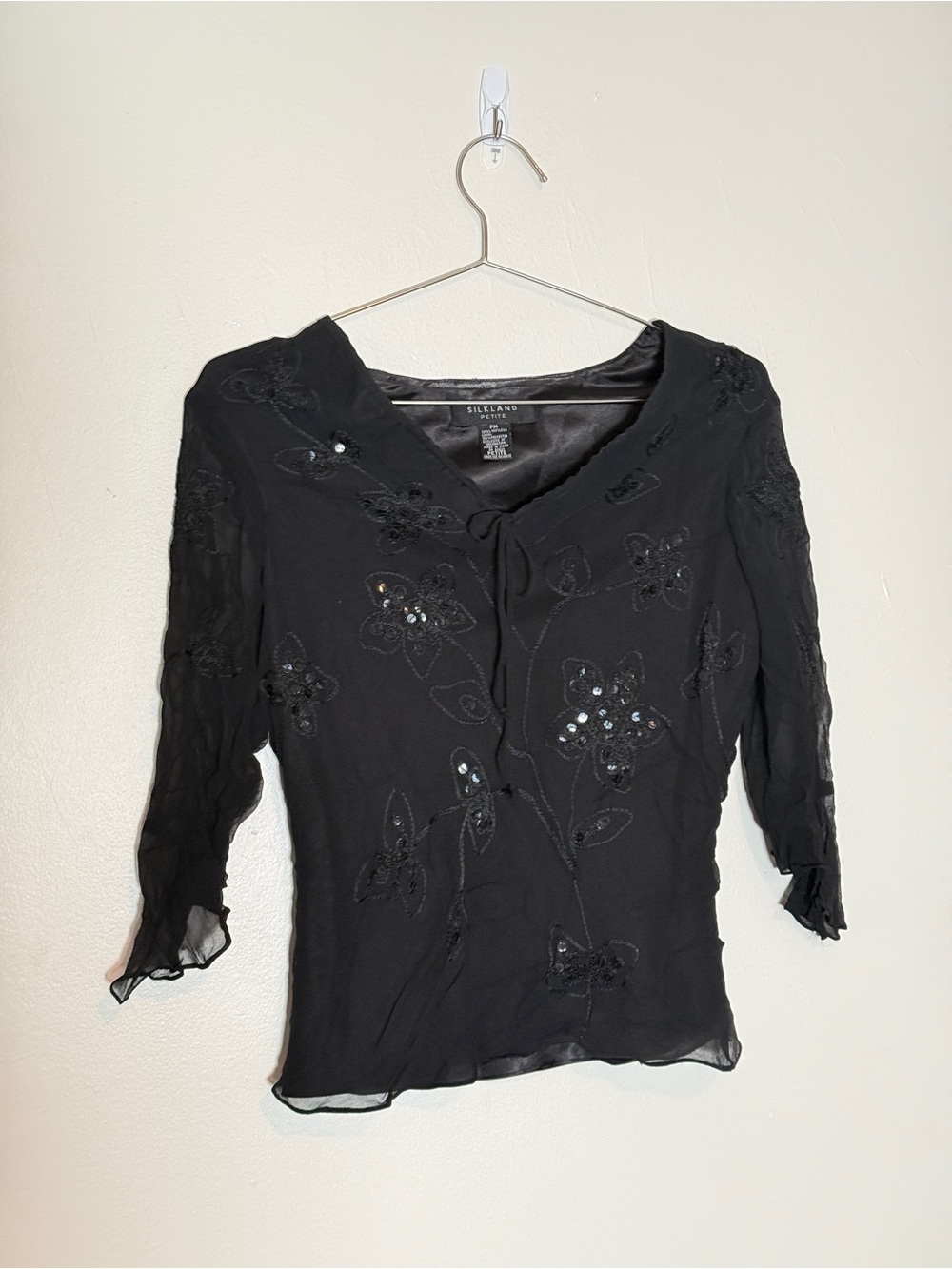 SilkLand Black Beaded Floral V-Neck Blouse